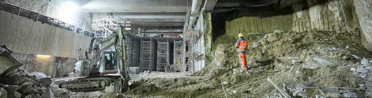 Bauarbeiten in einem U2 Tunnel