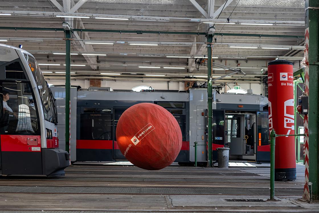 Trambowling am Bahnhof Gürtel